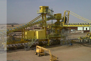 proy_Mine_Hand_SNIM_Mauritania_02